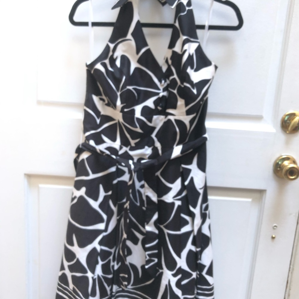 White House Black Market dress NlWT size 12